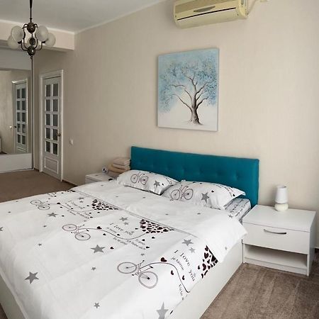 Linna Apartament Галац Экстерьер фото