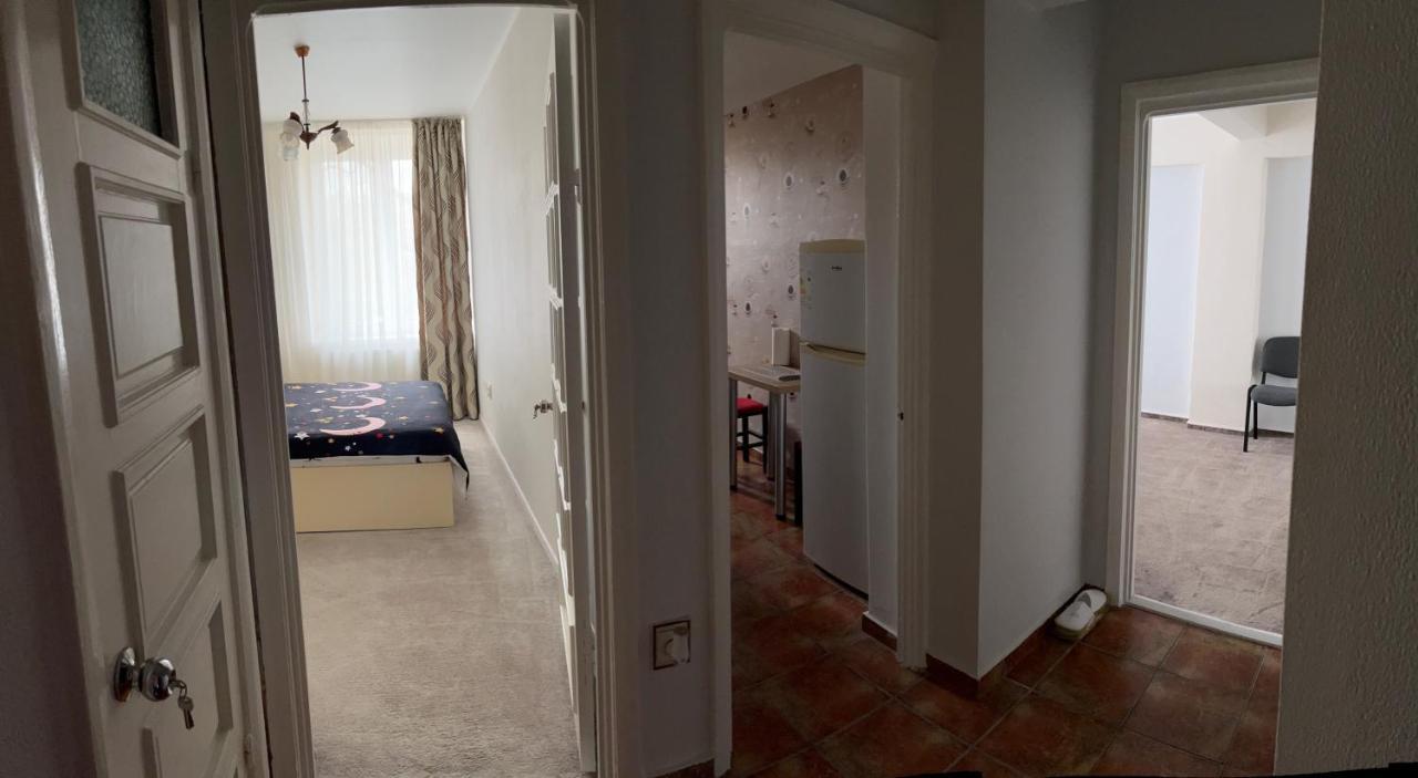 Linna Apartament Галац Экстерьер фото