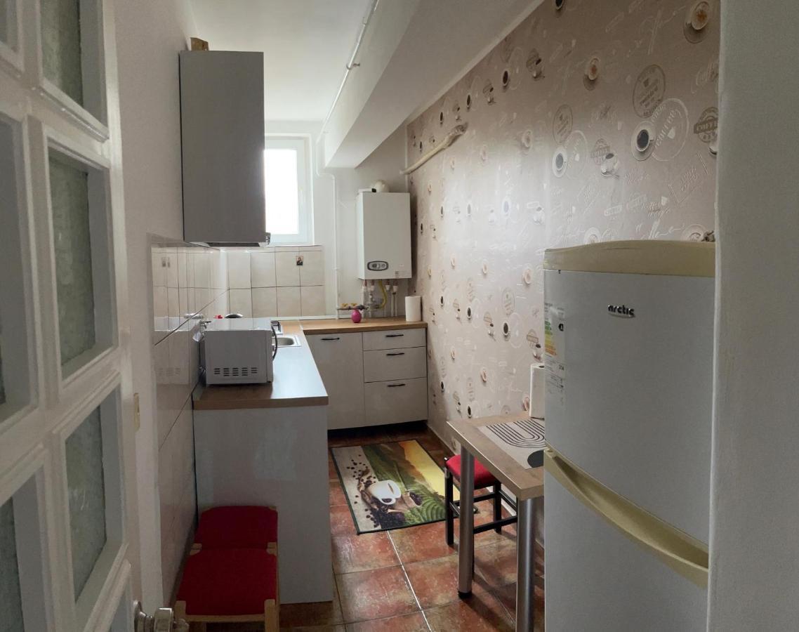 Linna Apartament Галац Экстерьер фото